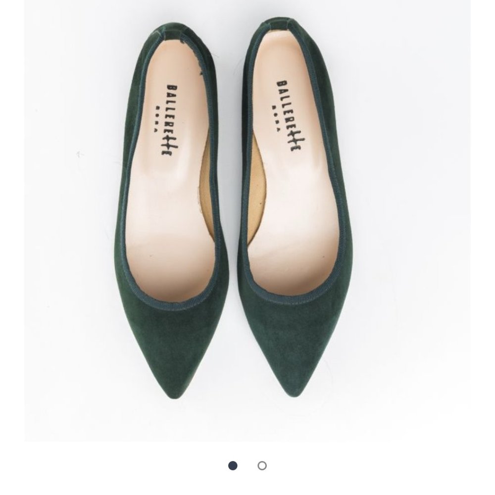 Ballerette Green Suede Ballet Flats sz 40 NIB